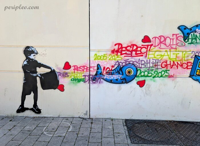 Street art Rue du Pont de Lattes à Montpellier, silhouette d’enfant et fresque colorée autour des droits, de l’égalité et de l’accessibilité signée Sunra, Oups et Frik