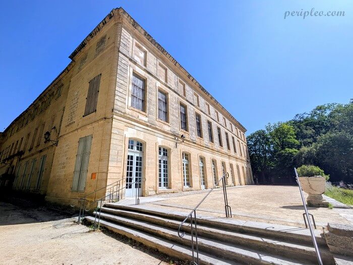 Façade du Château des Évêques à Lavérune près de Montpellier
